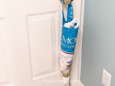 Make a Bag Holder from an Old Feed Bag! Image